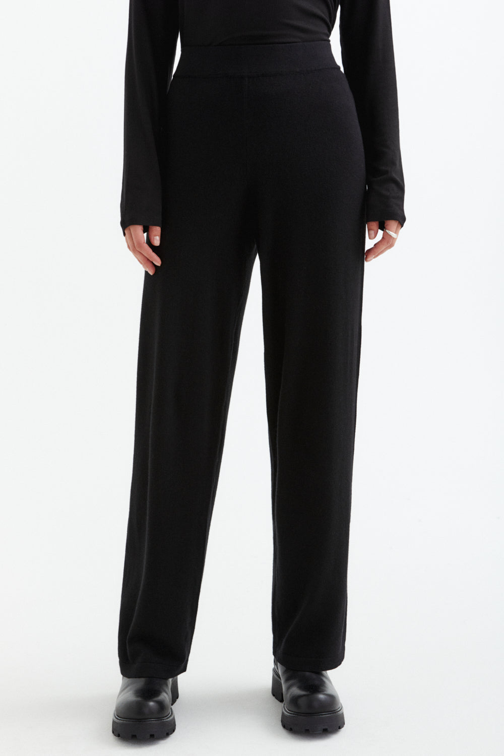 MOVESGOOD - Kim Wide Trousers