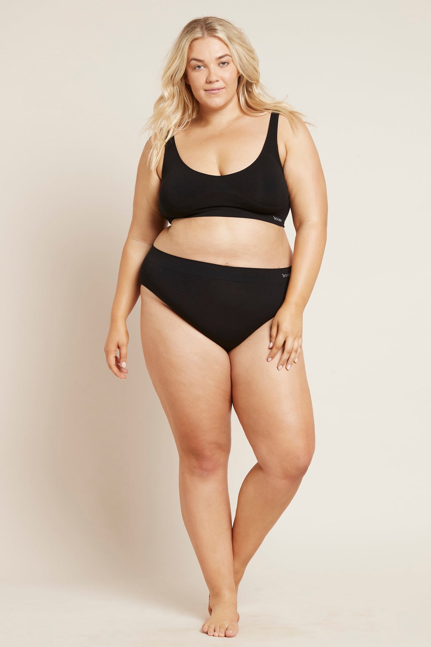 BOODY - Padded Shaper Crop Rintaliivi Toppi