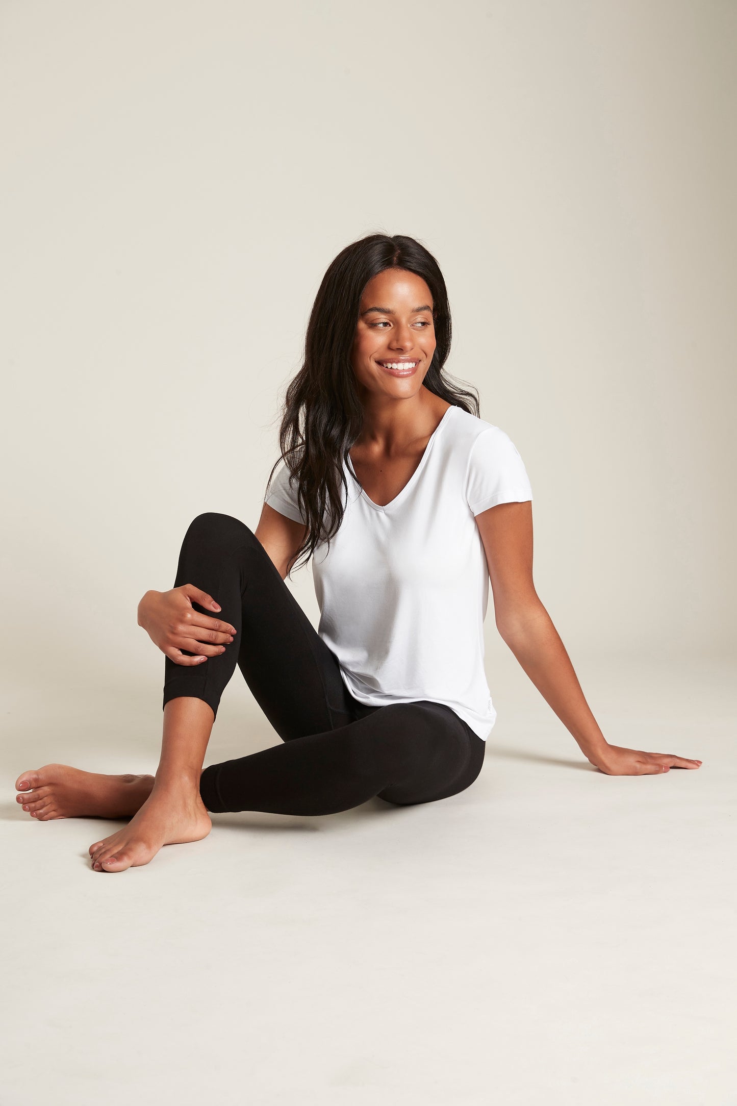 BOODY - Women's V-Neck T-Paita